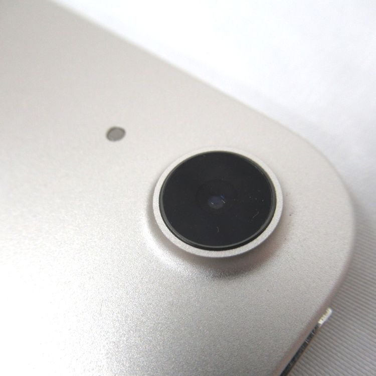 �ڼ��ߤʤߡۡ�KR237411��Apple��iPad Air 64GB Wi-Fi��ǥ�����