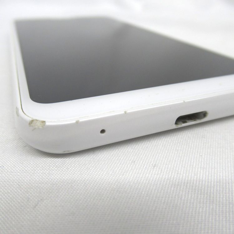 �ڼ��ߤʤߡۡ�KR101691��SB��arrows U 801FJ 32GB�����