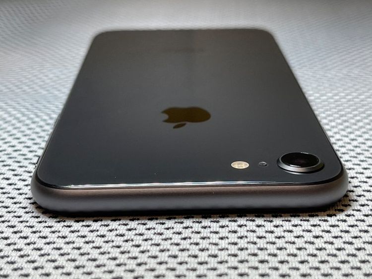 (KIKIFIVE))ХϥåԡiPhon8 100% SIMå301