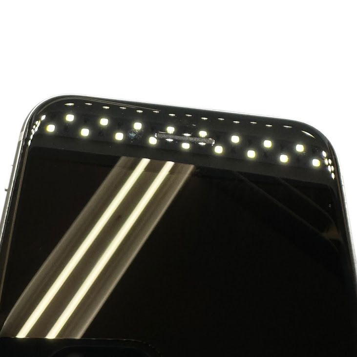 iPhone��SE����2�����64GB���ۥ磻�ȡ�SIM�ե꡼��au��
