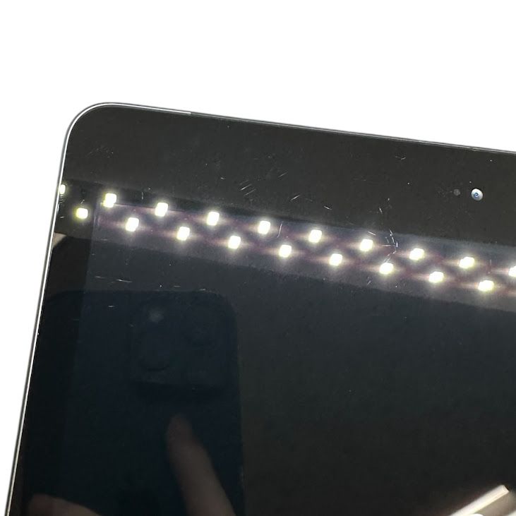 �ڥХåƥ꡼100%��iPad��8������顼��32GB�����ڡ������쥤��SIM�ե꡼
