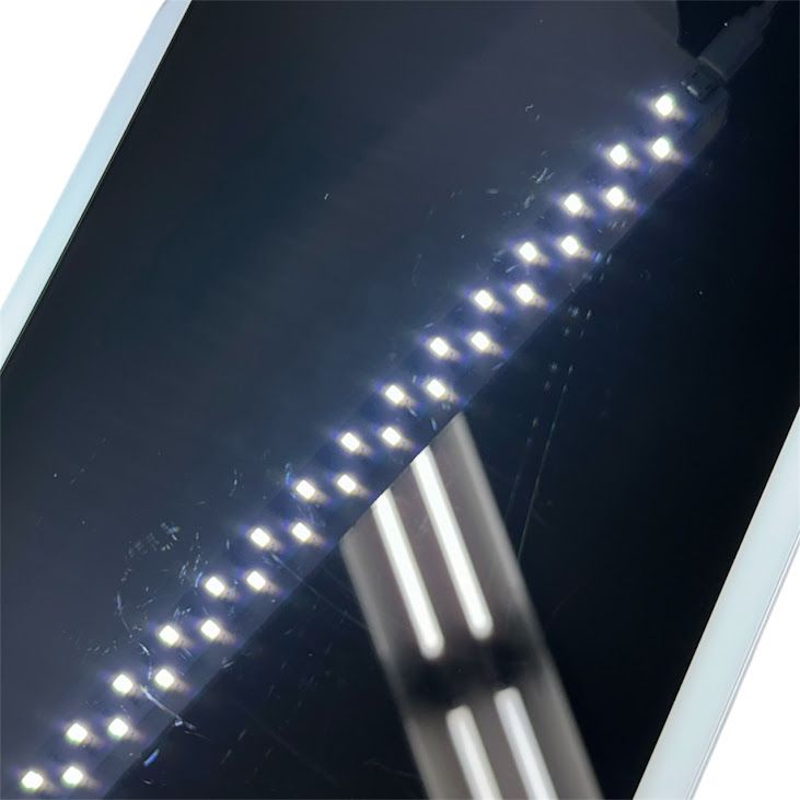�ڥХåƥ꡼98%��iPad��8��Wi��Fi��Cellular��32GB������С�
