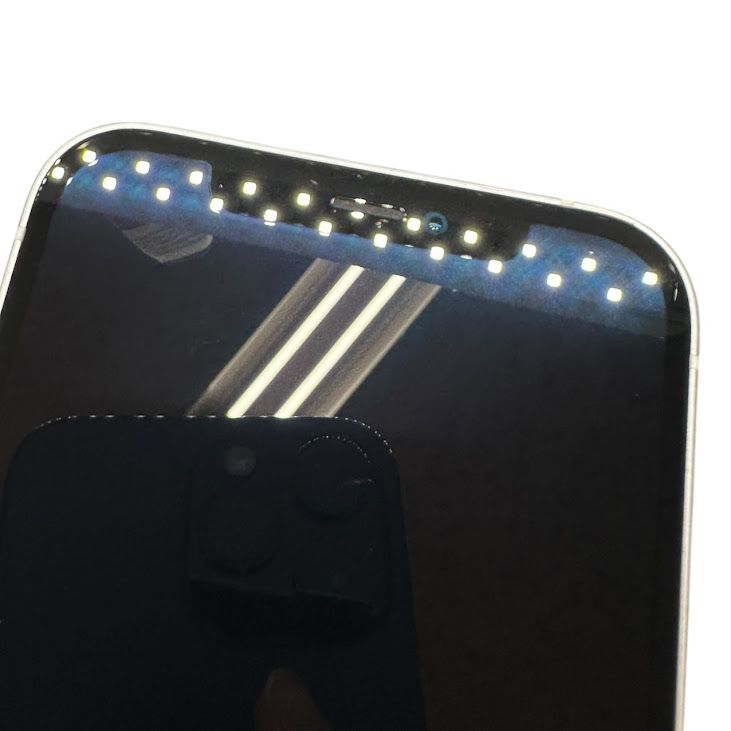 �ڥХåƥ꡼88%��iPhone��12��64GB���ۥ磻�ȡ�SIM�ե꡼��au��
