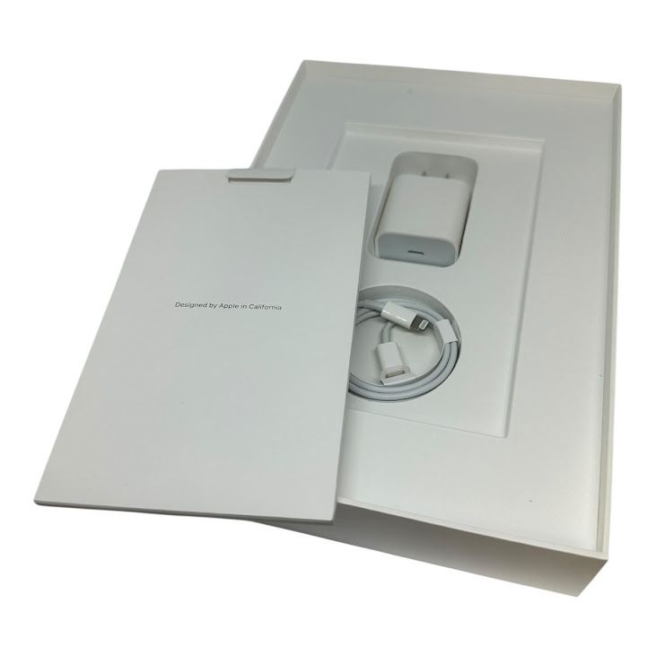 ڥХåƥ꡼94%iPad9WiFi64GBڡ쥤