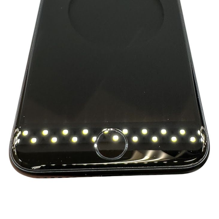 iPhone��SE����3�����64GB���ߥåɥʥ��ȡ�SIM�ե꡼�����եȥХ���