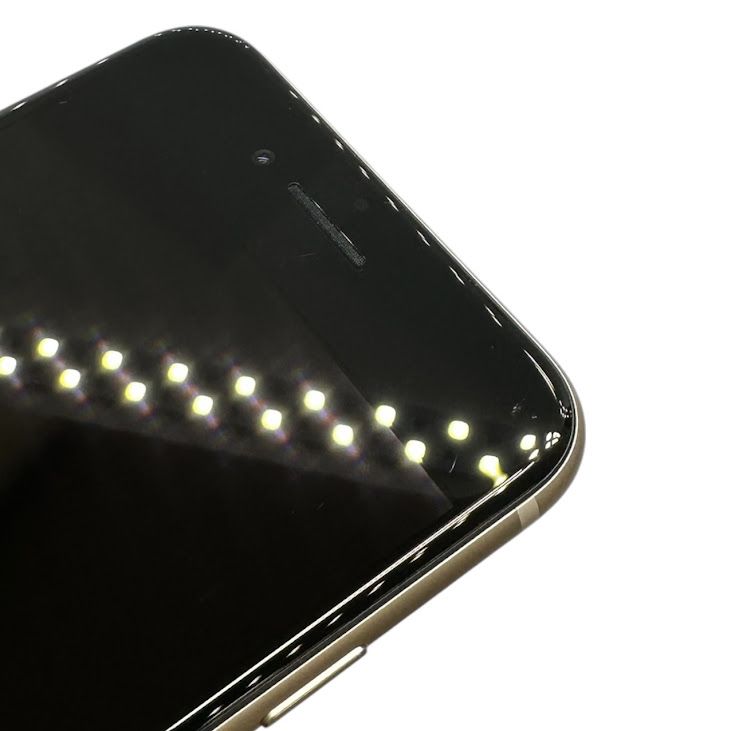 �ڥХåƥ꡼100%��iPhone��SE����3�����64GB���������饤�ȡ�SIM�ե꡼���ɥ�����
