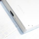 docomo Xperia XZ1 Compact SO-02K white 739
