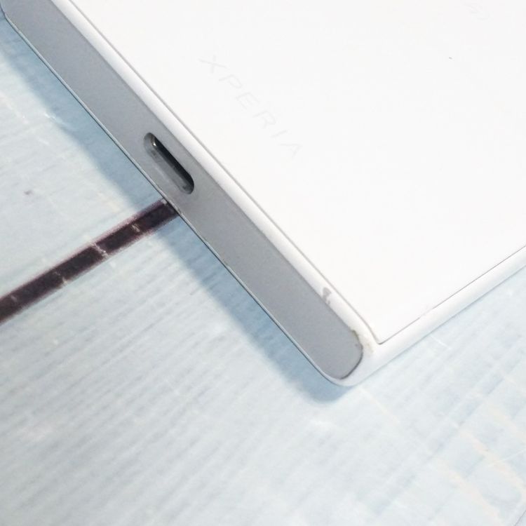 docomo Xperia X Compact SO-02J �ۥ磻��  422