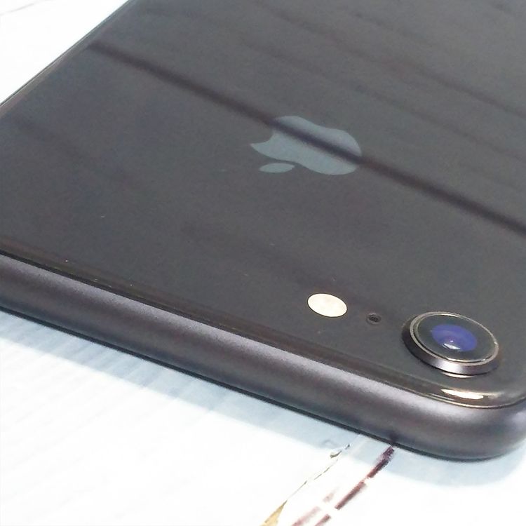 SoftBank iPhone8 64GB ���ڡ������졼  907