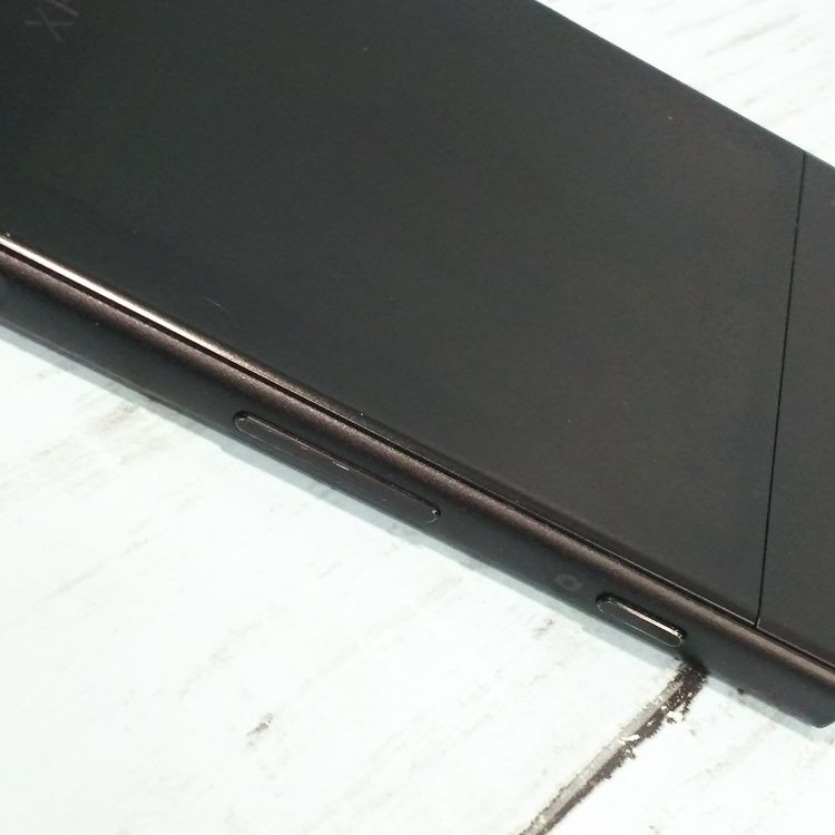 SONY Xperia XZs SOV35 au �֥�å�  801