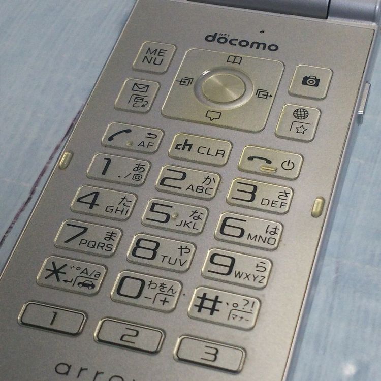 docomo arrows �ٻ��� �������� F-03L ����С�  415