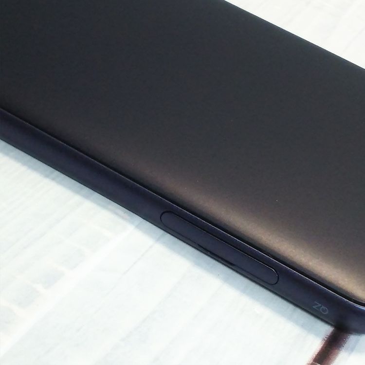 au Qua phone QZ ������ KYV44 ����ǥ���  450