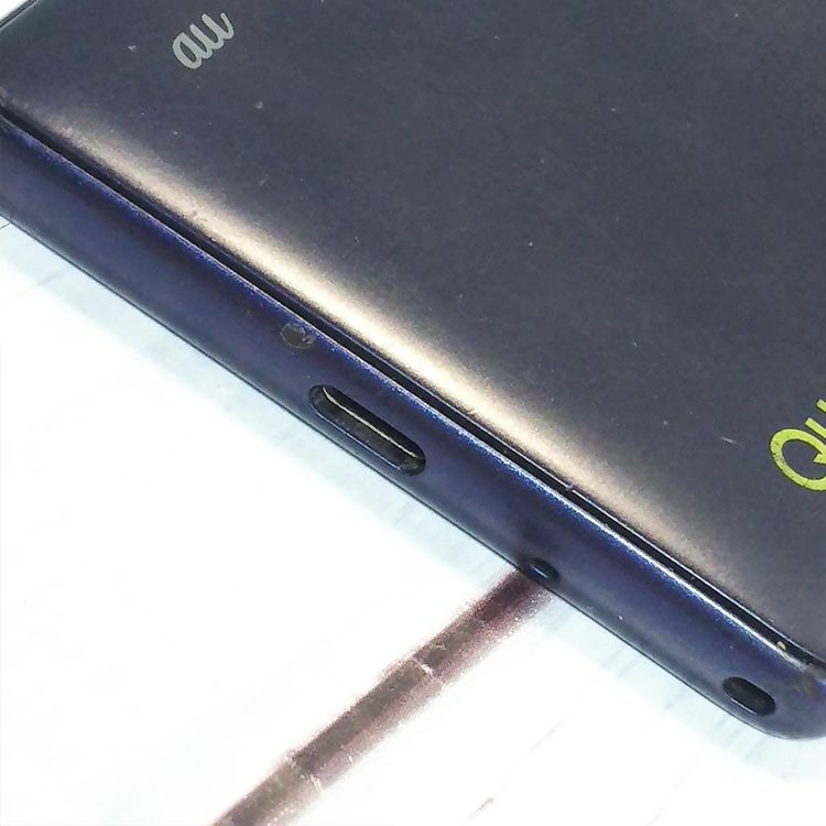 au Qua phone QZ  KYV44 ǥ  014