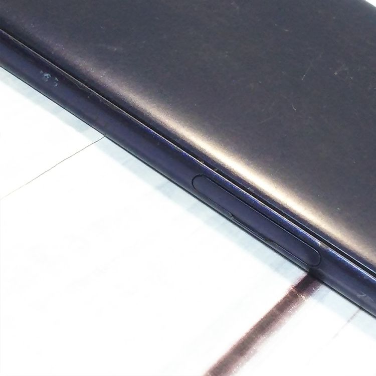 au Qua phone QZ ������ KYV44 ����ǥ���  066