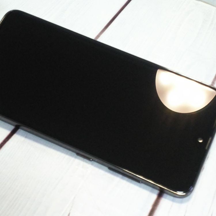 au Galaxy A20 SCV46 Black  002