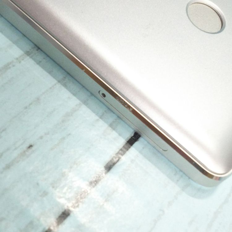 FREETEL RAIJIN �ۥ磻�� ���  376