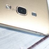 au Galaxy A8 SCV32 32GB ������� �����  799