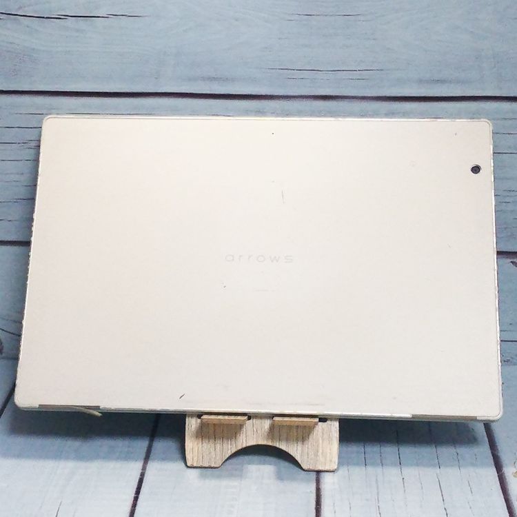 docomo arrows Tab F-02K White �ۥ磻��  358