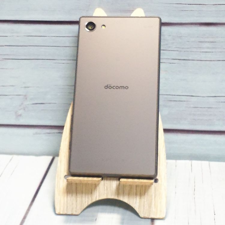 docomo Xperia Z5 Compact SO-02H Black  880