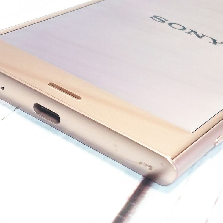 au SONY Xperia XZ1 �������ʥ��ԥ� SOV36  584