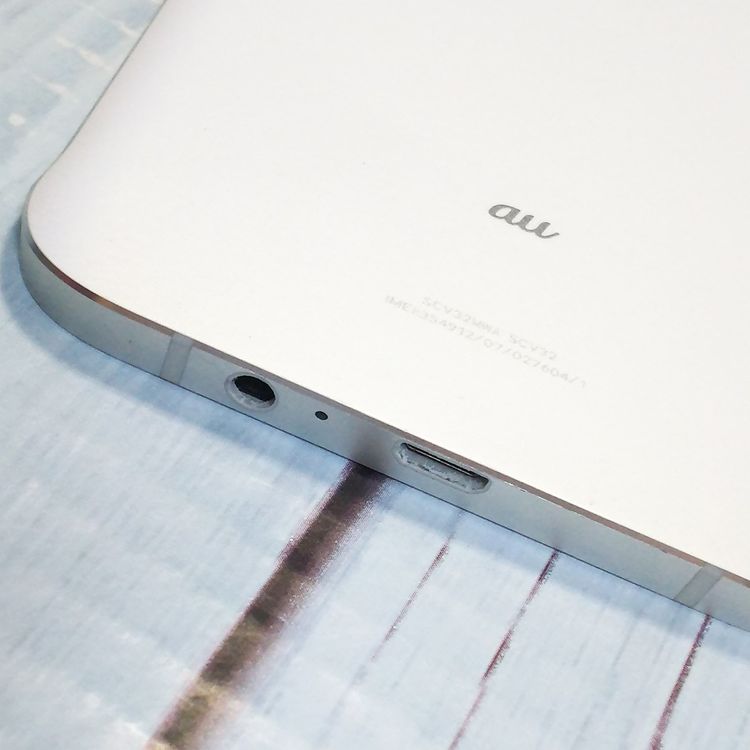 au Galaxy A8 SCV32 32GB �ۥ磻�� �����  041