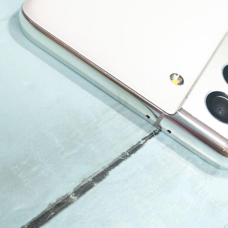 au Galaxy S21 5G SCG09 �ե���ȥ�ۥ磻��  485