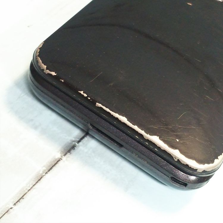 KYOCERA au GRATINA 4G BLACK KYF31  727