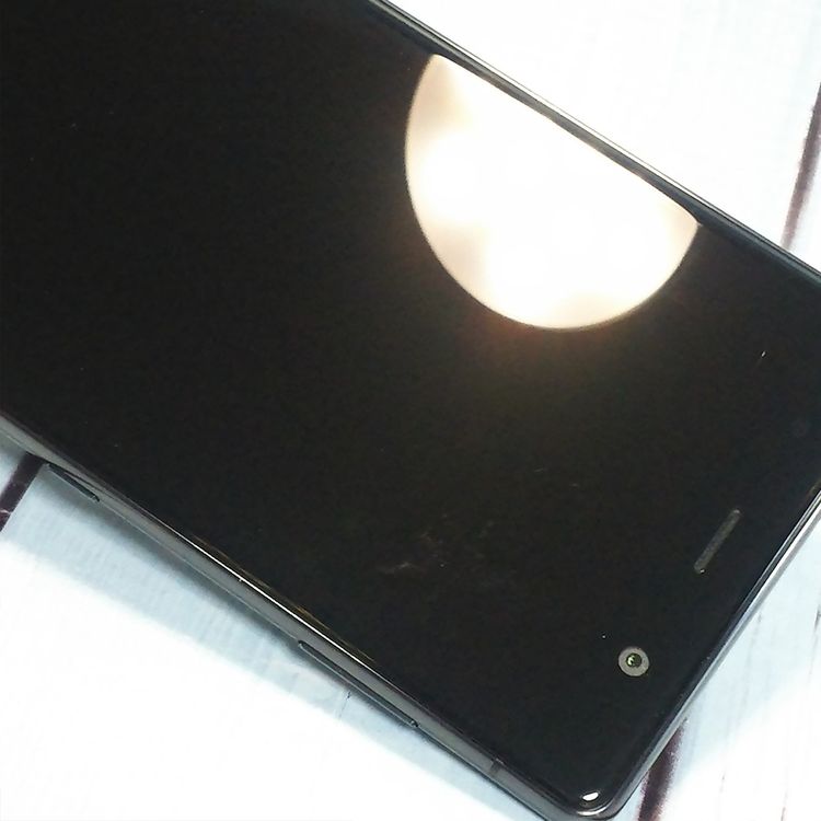 au Xperia XZ2 Premium SOV38 Chrome Black  225