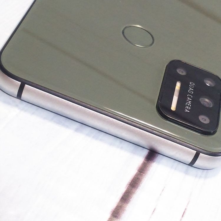 UMIDIGI A7 ���꡼��  ���� 050