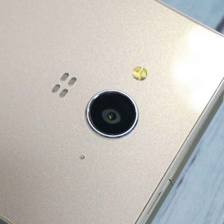 docomo SH-04G Gold ������� AQUOS EVER  692