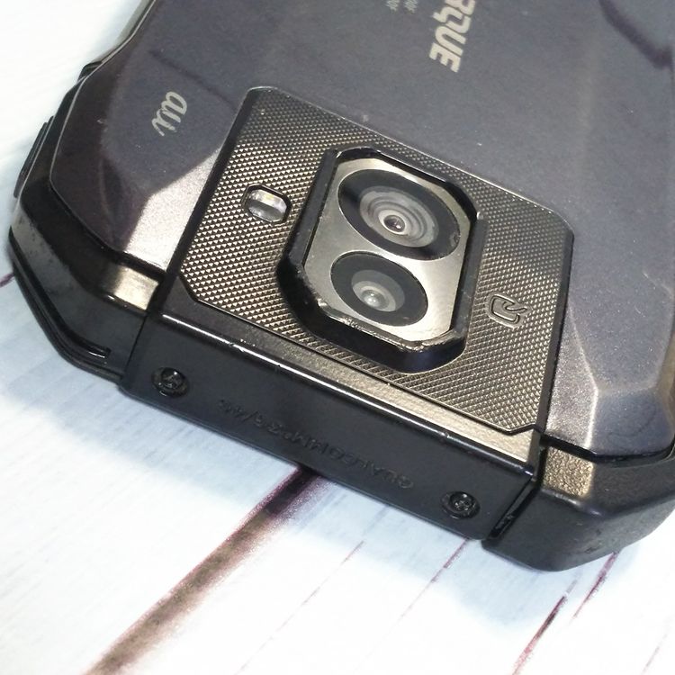 au ������ TORQUE G04 �֥�å� KYV46  299