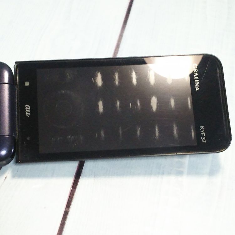 au KYOCERA GRATINA KYF37 ˡ�ͥ�ǥ� �����쥹��������  051