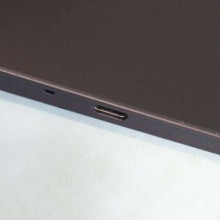 docomo arrows Tab F-02K Black �֥�å�  312