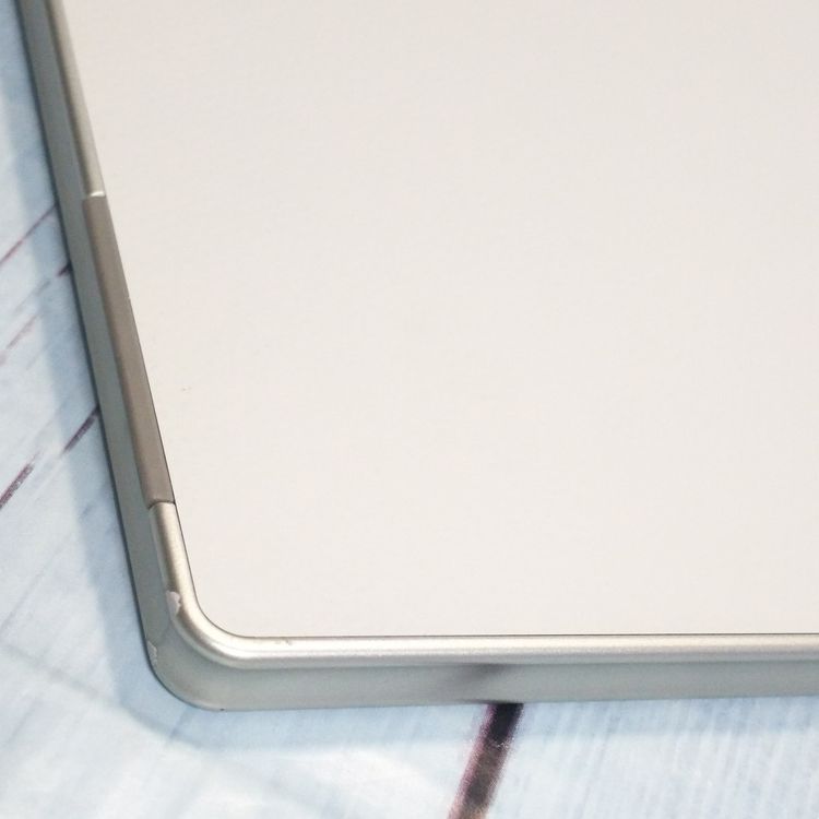 docomo arrows Tab F-02K White �ۥ磻��  397