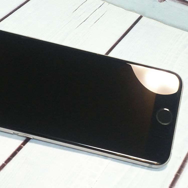 au iPhone6 64GB ���ڡ������쥤 �Хåƥ꡼����ɽ��100% 571