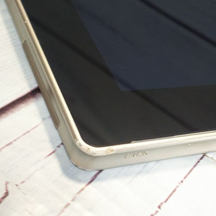 docomo arrows Tab F-02K White �ۥ磻��  088