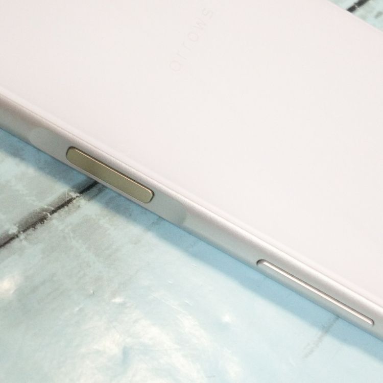 docomo arrows Be F-04K White �ۥ磻��  814