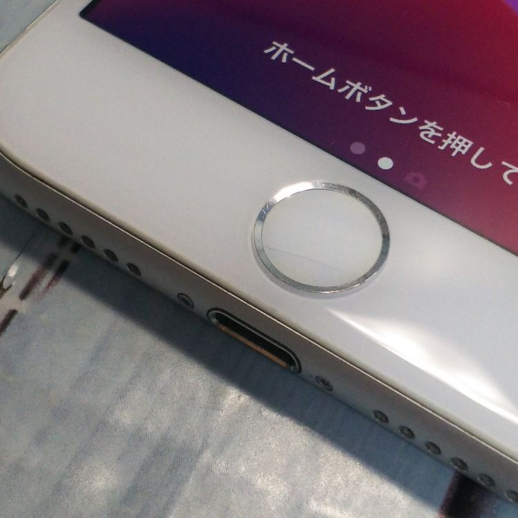 au iPhone7 128GB ����С�  703