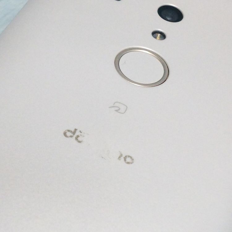 docomo arrows Be3 F-02L �ۥ磻��  757