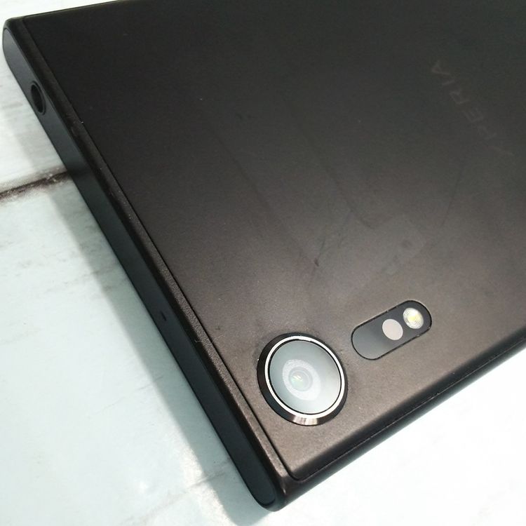 SONY Xperia XZs SOV35 au �֥�å�  272