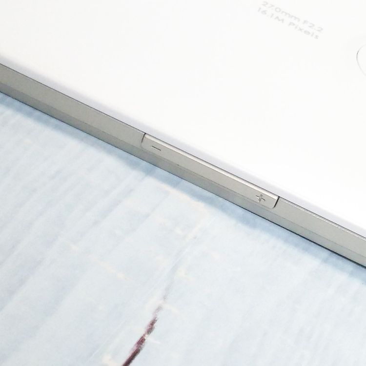 au Qua phone PX LGV33 �ۥ磻��  944