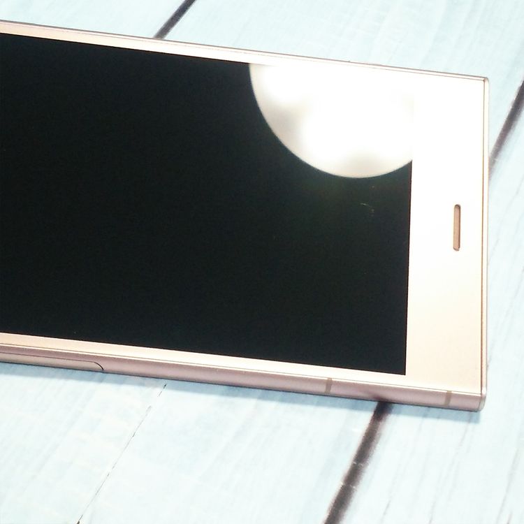 docomo Xperia XZ1 SO-01K Venus Pink  734