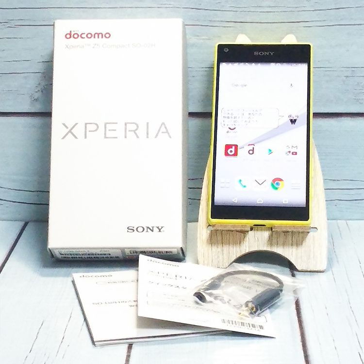 docomo Xperia Z5 Compact SO-02H Yellow/  623