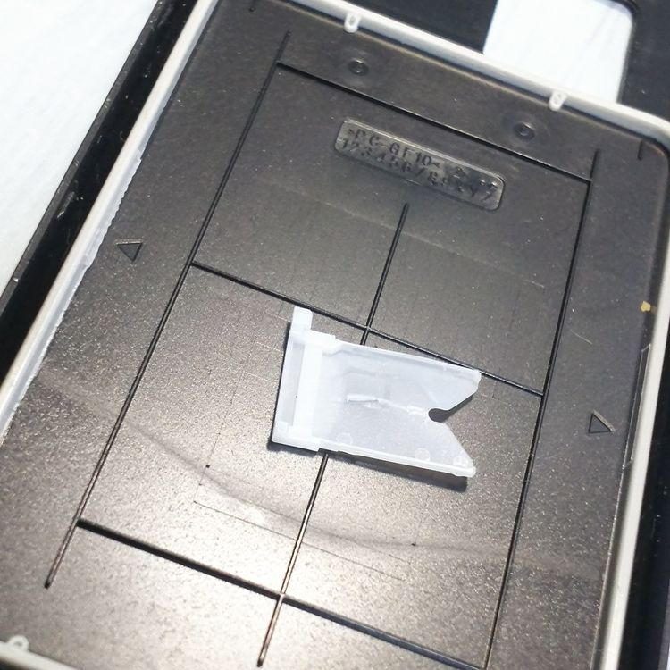 docomo arrows �ٻ��� �������� F-03L �֥�å�  665