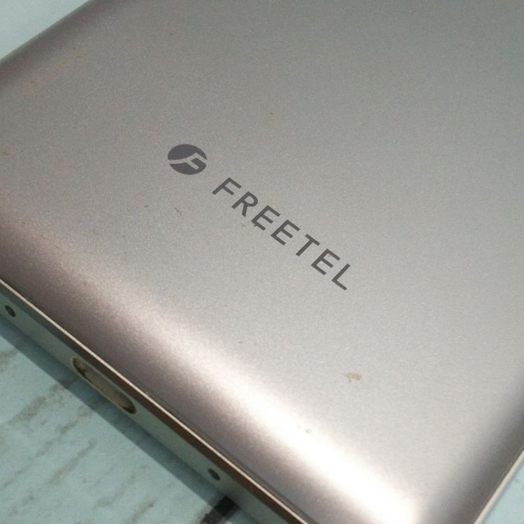 FREETEL RAIJIN �ۥ磻�� ���  903