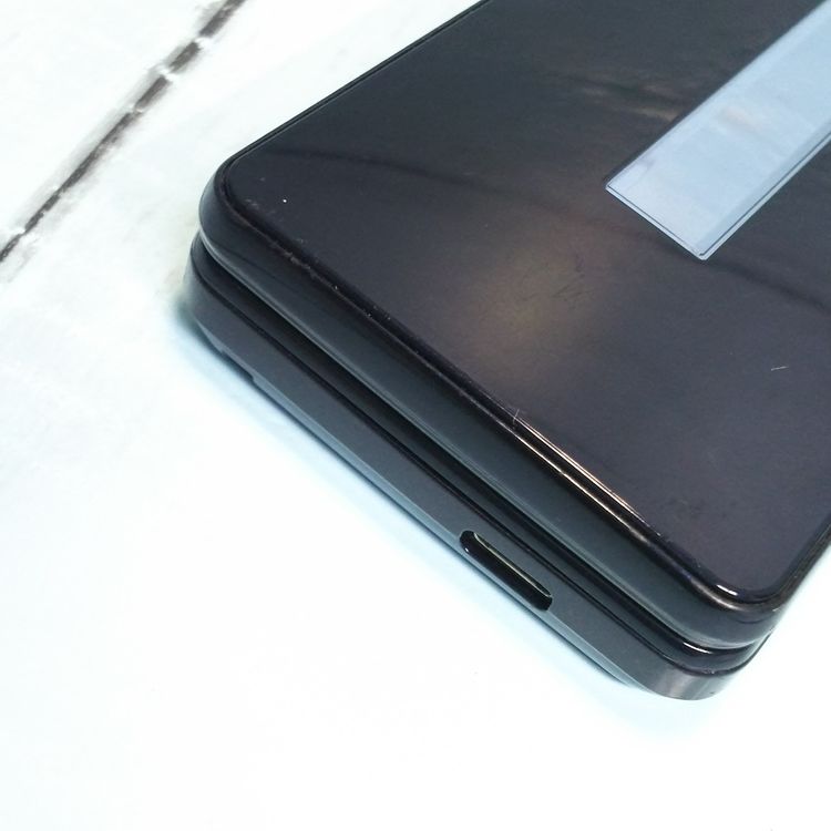 docomo SH-02L AQUOS SHARP �������� �֥�å�  813