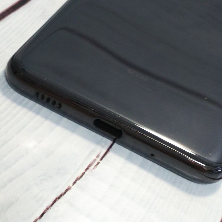 au Galaxy A20 SCV46 Black  426