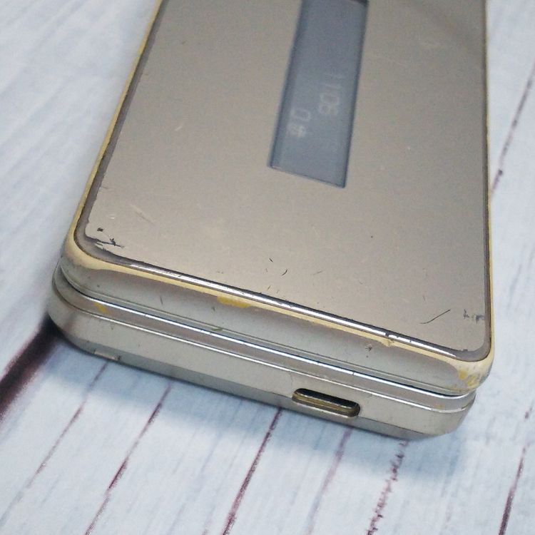 docomo SH-02L AQUOS �������� �������  767