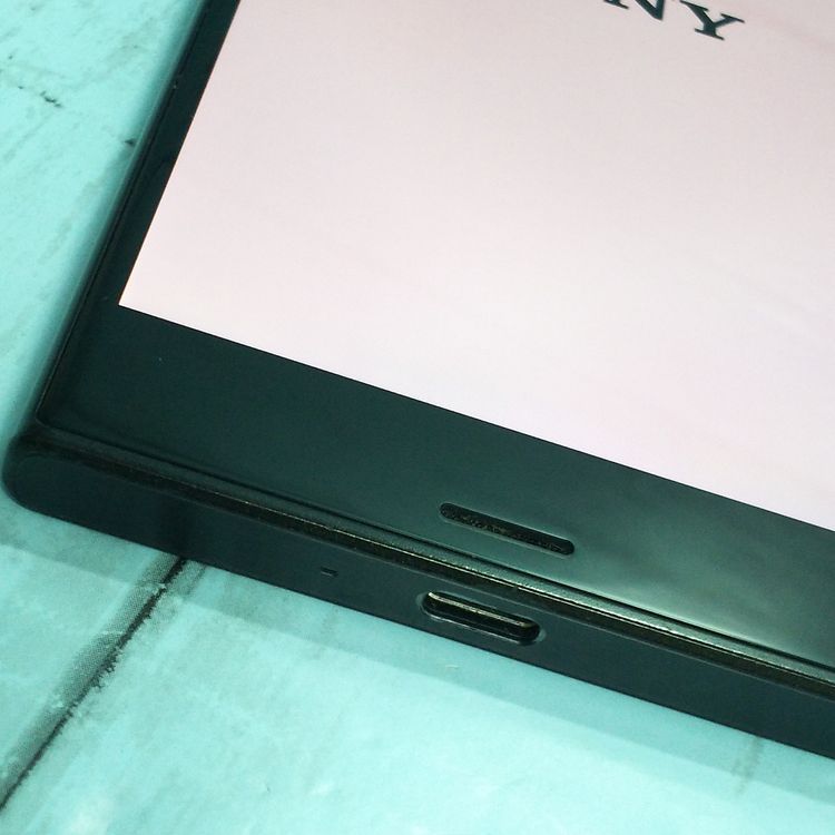 SONY Xperia XZs SOV35 au �֥�å�  862