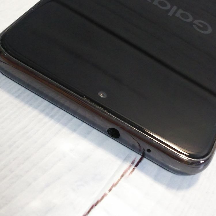 au Galaxy A20 SCV46 Black  990